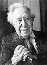 Mieczyslaw Horszowski Polish pianist.jpg